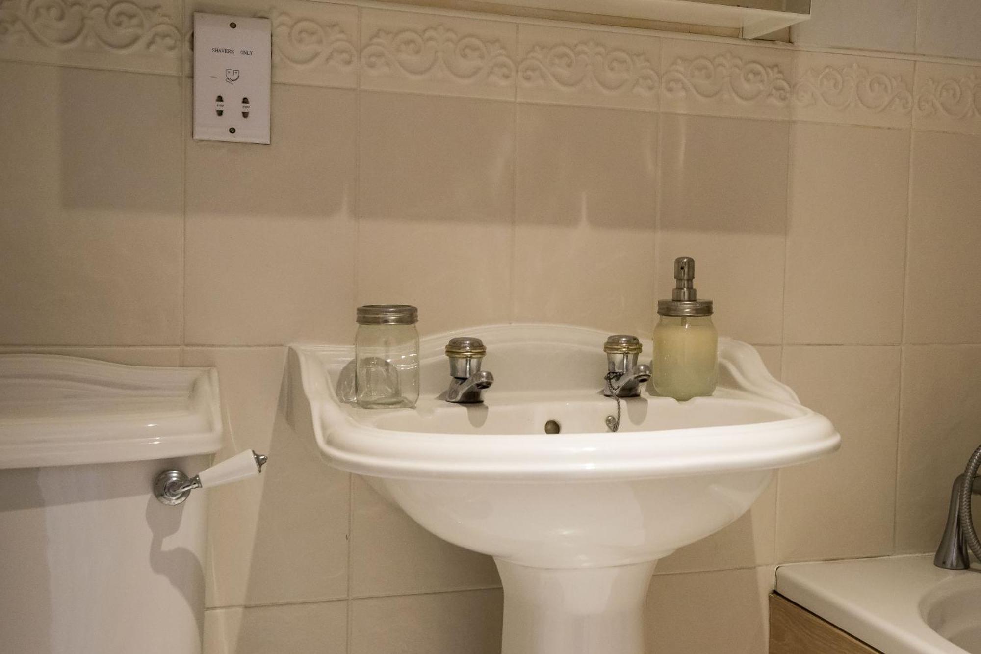 فندق Spacious, 3 Bed House For 6 In Central تشيستر المظهر الخارجي الصورة