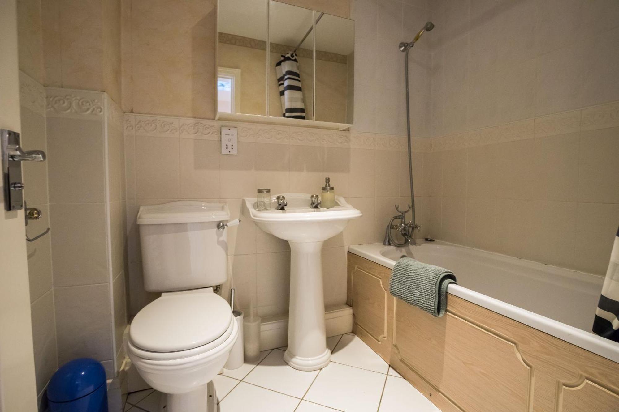 فندق Spacious, 3 Bed House For 6 In Central تشيستر المظهر الخارجي الصورة